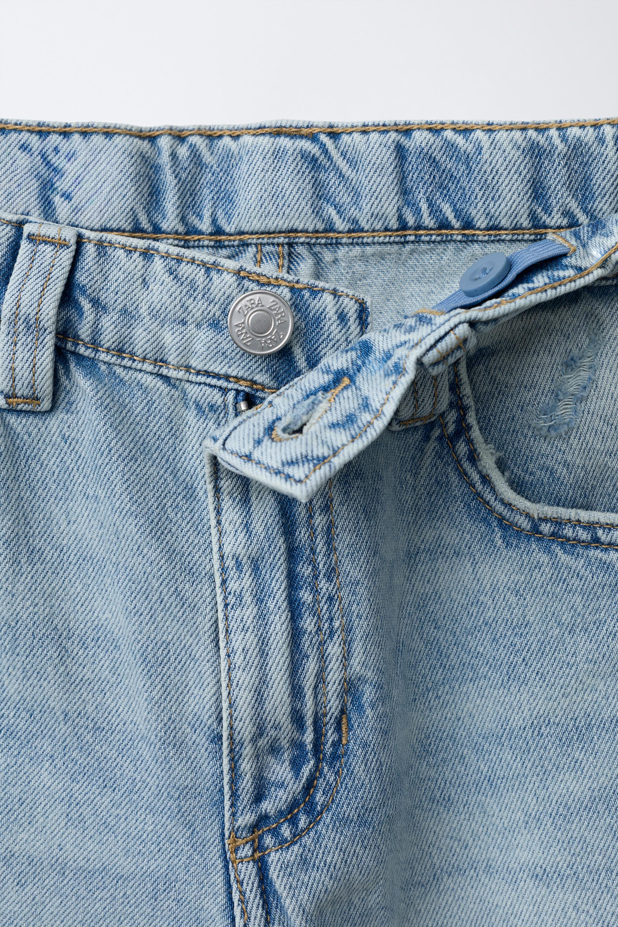 EMBROIDERED TEXT WIDE LEG JEANS